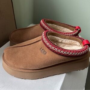 UGG Platform Tazman
